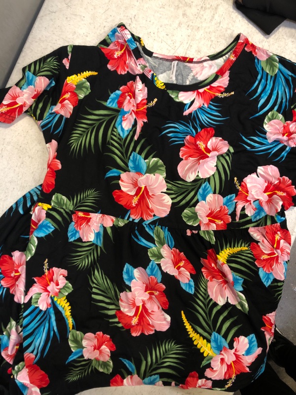 Photo 3 of 3-ITEM WOMENS CLOTHING BUNDLE: 3XL SWIMSUIT; 3XL BLACK SHIRT-DRESS WITH BELT; 4XL FLOWER DRESS