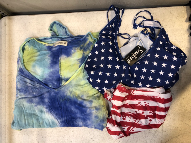 Photo 1 of 2-PIECE WOMENS CLOTHING BUNDLE: SHIRT 4X; SWIMSUIT 3XL