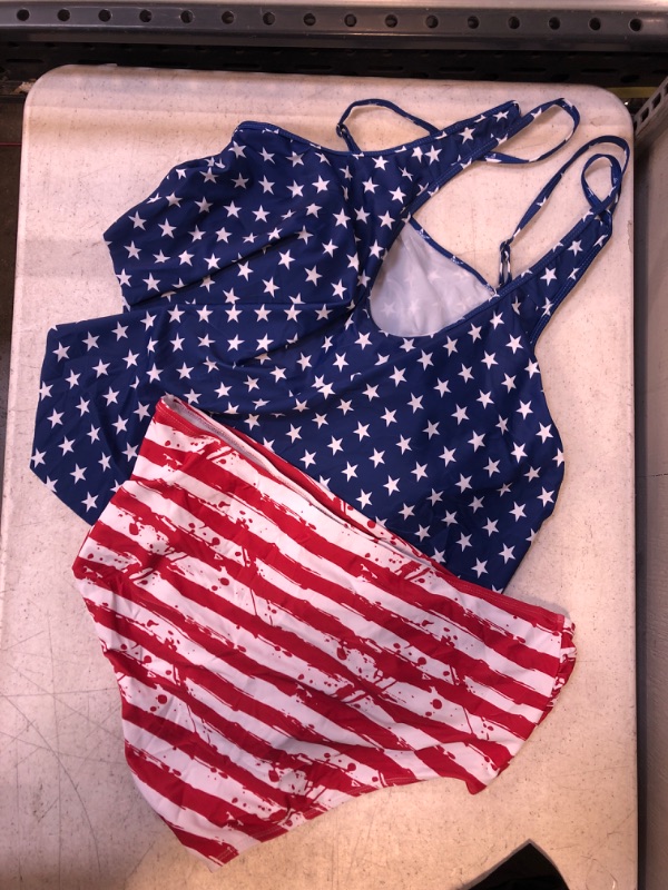 Photo 3 of 2-PIECE WOMENS CLOTHING BUNDLE: SHIRT 4X; SWIMSUIT 3XL