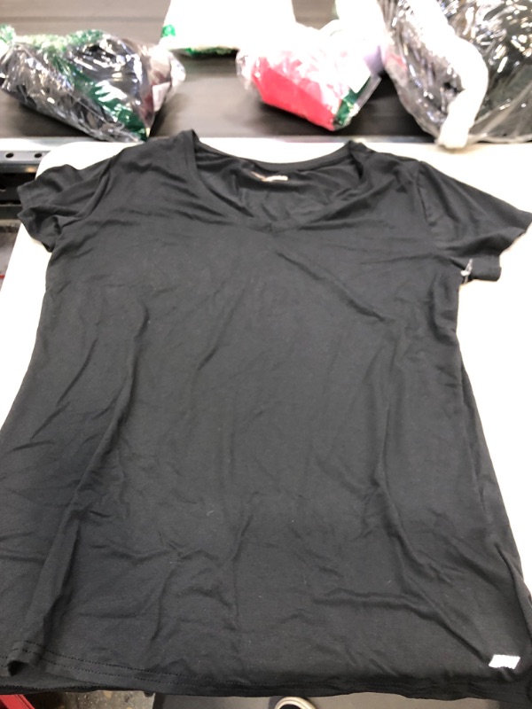 Photo 2 of amazon essentials women v neck t shirt --- size m 