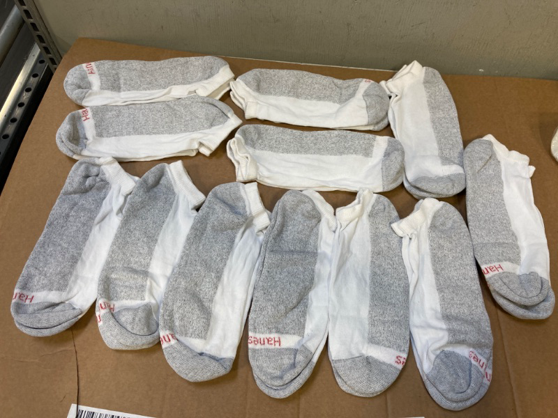 Photo 1 of  Hanes ComfortBlend Socks (12-Pairs) 8-12 White-----open packaging 