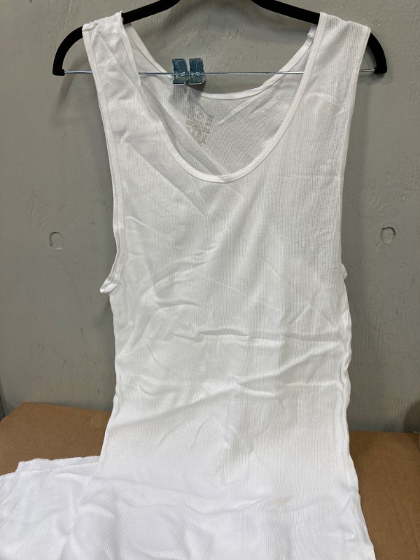 Photo 2 of  Men's Big and Tall Undershirts White  3XB--5pcs----new item open packaging 

