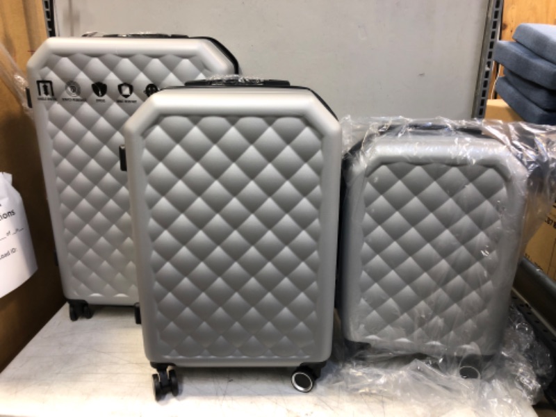 Photo 1 of 3 PC LIGHT GREY SUITCASES ( SIZES: 20 " , 24 , 28" )