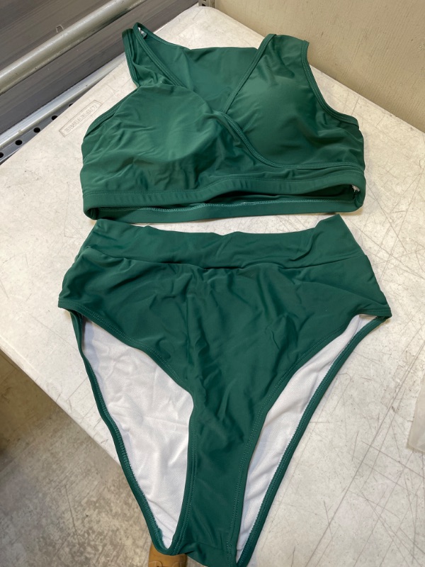 Photo 1 of 2 PC GREEN SWIMSUIT, SIZE XL