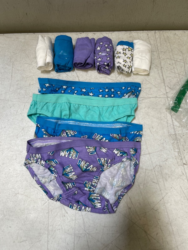 Photo 1 of 10 PK LITTLE GIRL'S UNDIES, SIZE 8