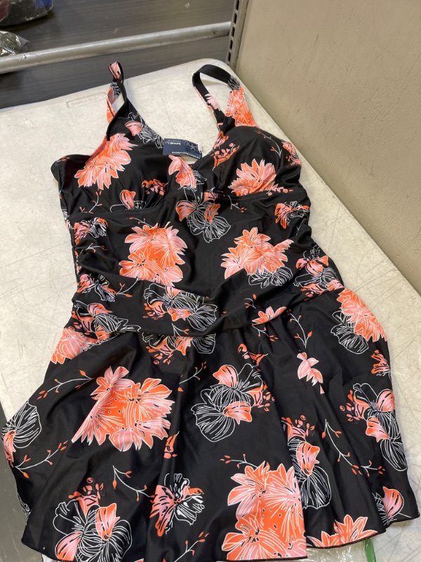 Photo 1 of 1 PIECE FLORAL SWINSUIT, SIZE XXL