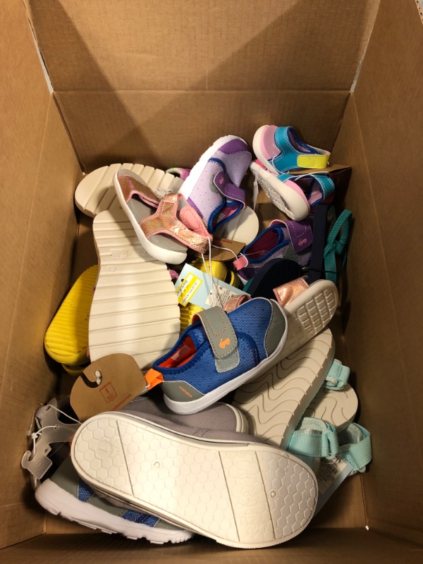 Photo 1 of 9Pcs box of shoes all different sizes