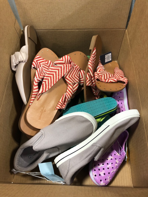 Photo 1 of 9Pcs box of shoes all different sizes