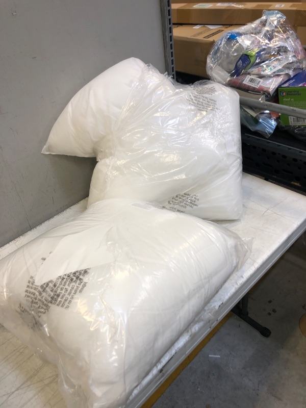 Photo 1 of 4 PC STANDARD WHITE PILLOWS ( SIZE: 18X18 ) 