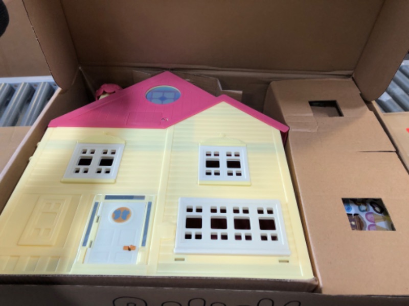 Photo 1 of Bluey Ultimate Lights & Sounds Playhouse & Toy Box, 2.5-3 inch Figures - Amazon Exclusive & Bus + Mates, 2.5-3 inch Figures | Amazon Exclusive Playhouse+ Figures