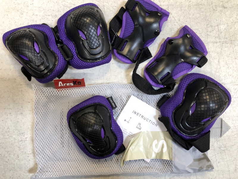 Photo 2 of AresKo Kids/Youth Protective Gear Set, Kids Knee Pads and Elbow Pads Wrist Guard Protector 6 in 1 Protective Gear Set for Scooter, Skateboard, Bicycle, Inline Skating ** SEE PHOTOS FOR MINOR SCRATCHES **
