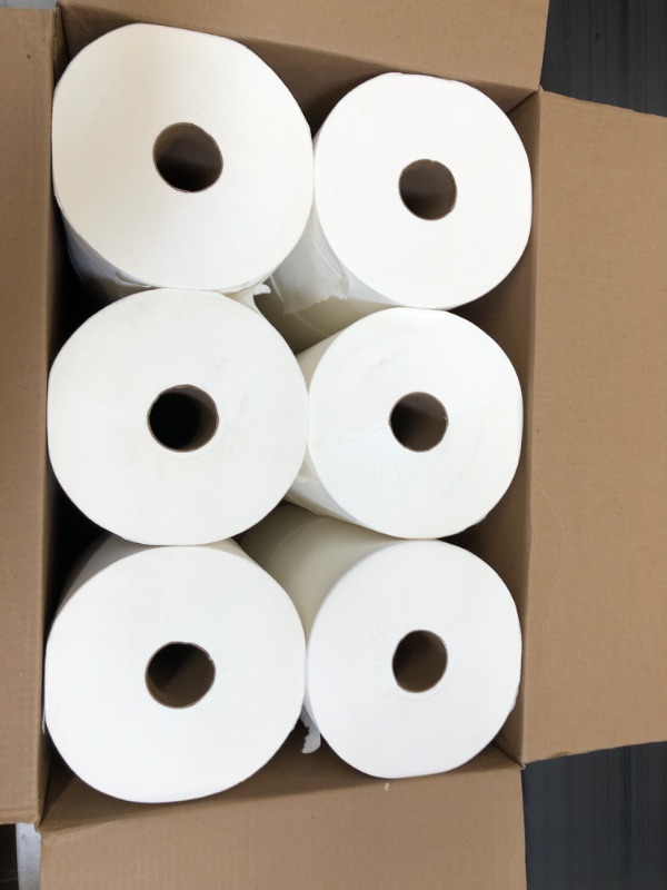 Photo 2 of AmazonCommercial 1-Ply White Ultra Plus Hard Roll Paper Towels (SOFI-009)|Bulk for Business |Non-perforated |Compatible with Universal Hardwound Dispensers|FSC Certified |600 feet per Roll (12 Rolls) 12 Count (Pack of 1) Ultra 600' per Roll