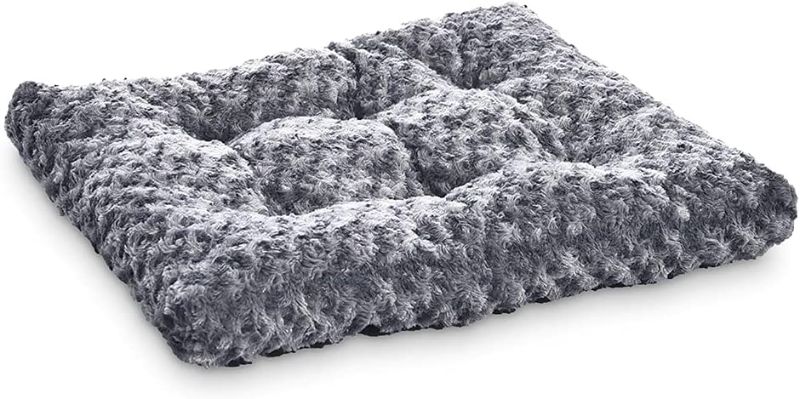 Photo 1 of Amazon Basics Plush Pet Bed and Dog Crate Pad unknown size