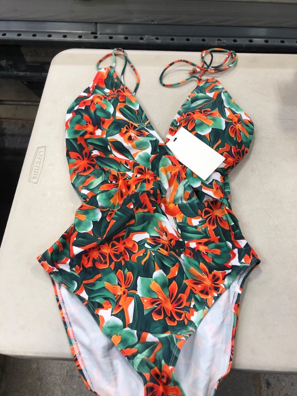 Photo 1 of 
 WOMENS ONE PIECE SWIMSUIT
 SIZE SMALL 