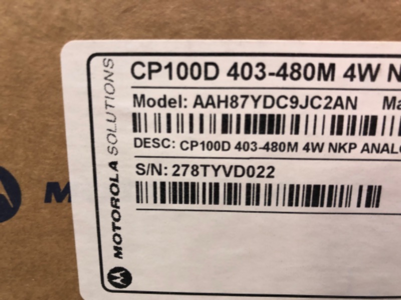 Photo 1 of MOTOROLA CP100D UHF ANALOG RADIO [AAH87YDC9JC2AN]
