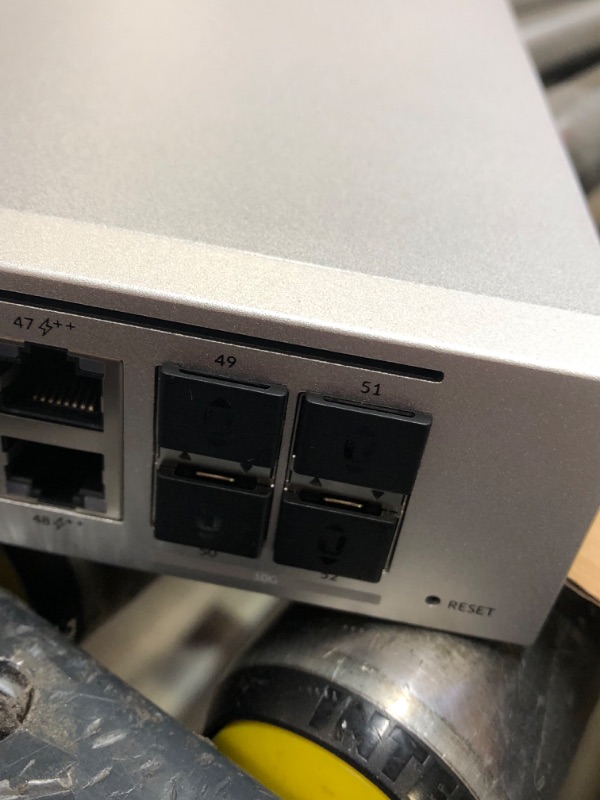 Photo 17 of Ubiquiti Networks Unifi 48Port Pro Switch Gen2 (USW-PRO-48-POE)
