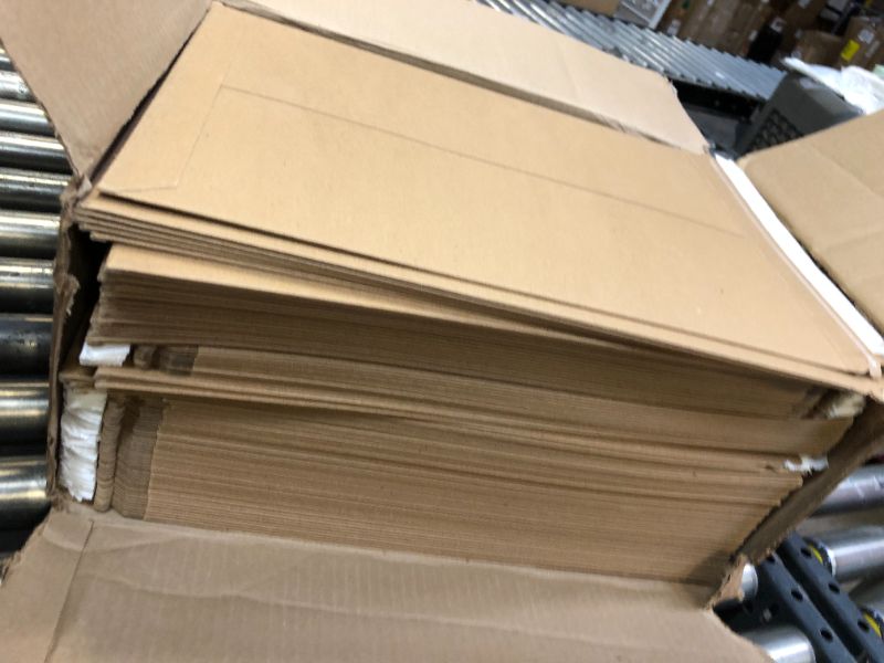 Photo 3 of 13" x 18" Kraft Stayflat Mailers  (RM6) Category: Mailers and Pouches
