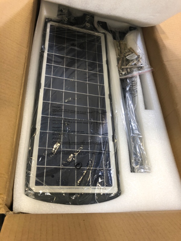 Photo 3 of 2 Pack Solar Street Light