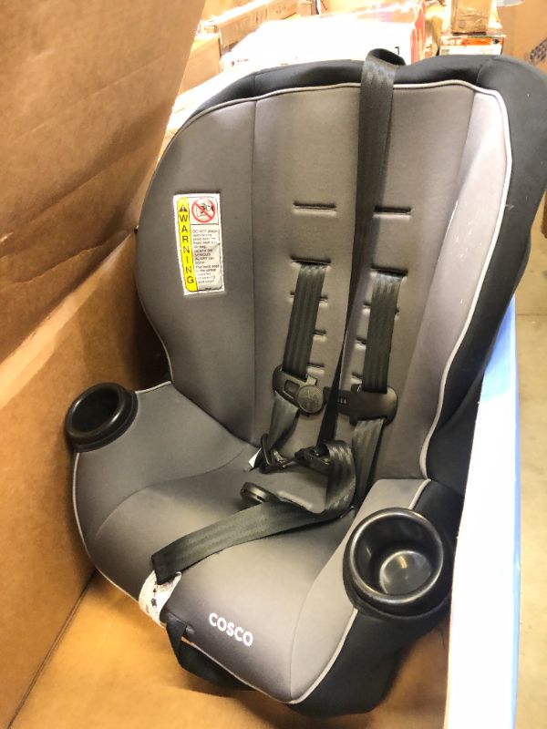 Photo 2 of Cosco Onlook 2-in-1 Convertible Car Seat, Rear-Facing 5-40 pounds and Forward-Facing 22-40 pounds and up to 43 inches, Black Arrows