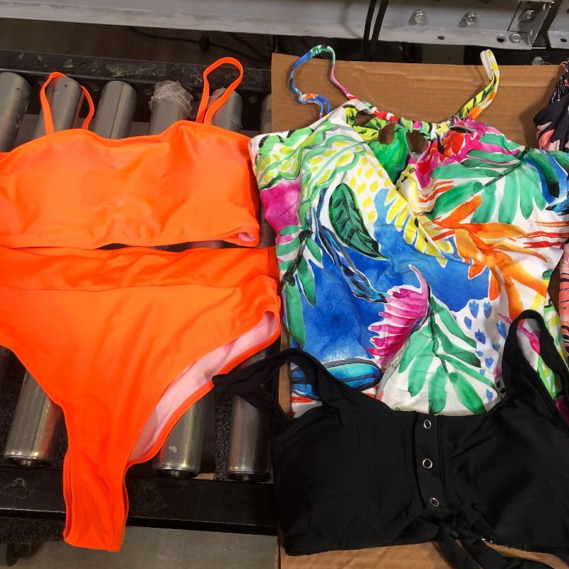 Photo 3 of 6PCS WOMEN'S BIKINI AND SWIMSUIT CLOTHING BUNDLE SIZE 20W, XXL, L, XL, ETC, SOLD AS IS