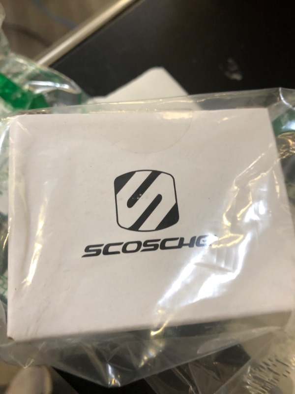 Photo 1 of scosche magdmb magicmount magnetic mount for mobile devices in frustration free packaging