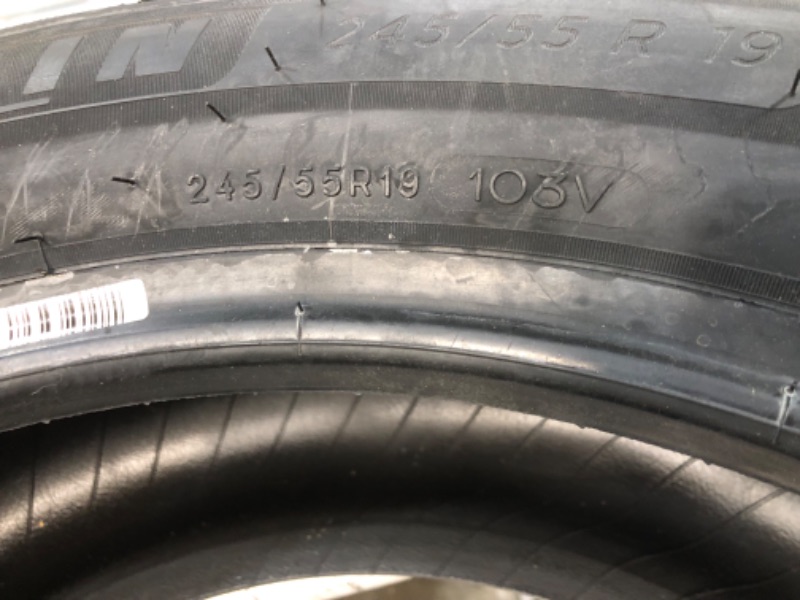 Photo 2 of **SEE NOTES**Michelin Crossclimate2 All-Season 245/55R19 103V Tire