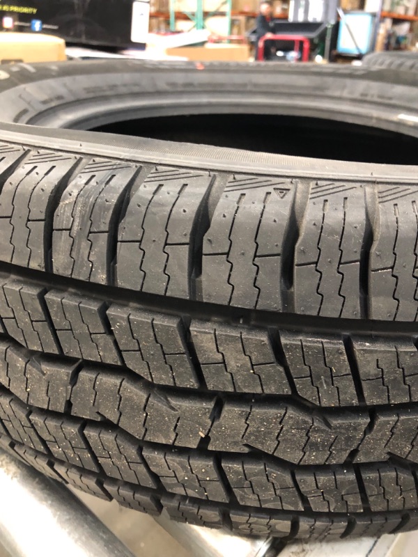 Photo 3 of 225/65R17 CROSSMAX SUV CHTS-1 102H 600AB ***60K**+ROAD HAZARD