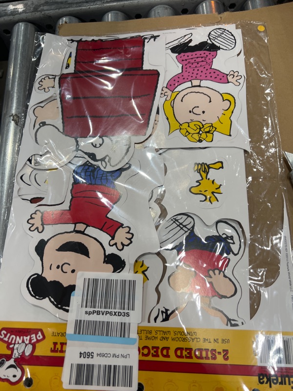 Photo 2 of Peanuts Classic Characters 2 Sided