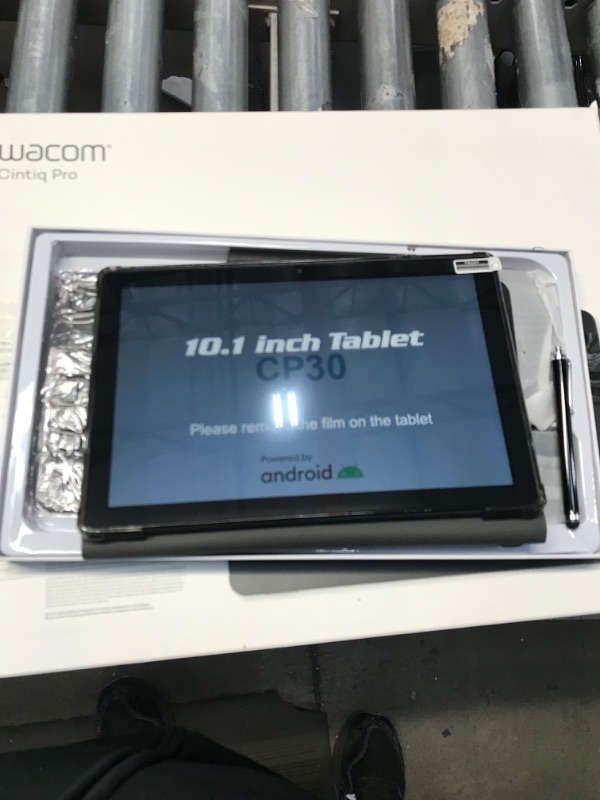 Photo 2 of 10.1 Inch Android 11 Tablet, Newest 2 in 1 Tablets, 4GB RAM+64GB ROM Quad-Core Processor, 1280*800 FHD Tableta with Keyboard/Mouse/Case/Stylus/Tempered Film, 8MP Dual Camera 6000mAh Battery 10" Tab PC

