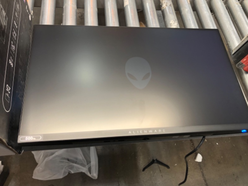 Photo 6 of Alienware AW2524H Gaming Monitor - 24.5-inch 500Hz 1ms IPS Anti-Glare Display, HDMI/DP/USB, Height/Tilt/Swivel/Pivot Adjustable, Dell Services - Dark Side of The Moon