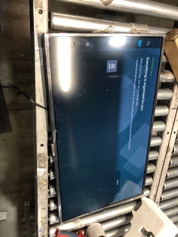 Photo 1 of SAMSUNG 32-Inch Class QLED 4K Q60C Series Quantum HDR, Dual LED, Object Tracking Sound Lite, Q-Symphony, Motion Xcelerator, Gaming Hub, Smart TV with Alexa Built-in (QN32Q60C, 2023 Model) 32-Inch TV Only