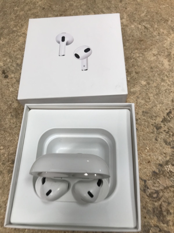 Photo 1 of White Wireless  Bluetooth Ear phones 