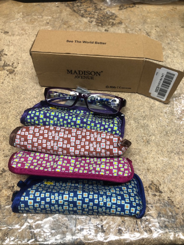 Photo 1 of MADISON AVE 4PK READING GLASSES 