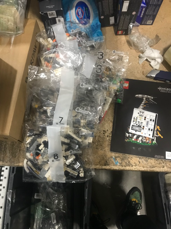 Photo 3 of **Parts Ony**LEGO Horizon Forbidden West: Tallneck 76989 Building Sett; Collectible Gift for Adult Gaming Fans; Model of The Iconic Machine with a Display Stand (1,222 Pieces)