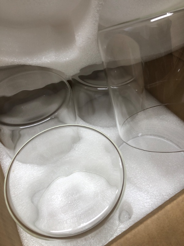Photo 1 of 4 Pcs Glass Cylinder Vase Bulk Tall Floating Candle Holders Centerpieces Vases Clear Flower Vase for Table Centerpieces Home Wedding Party Event Office Decorations (6 x 6 Inch)