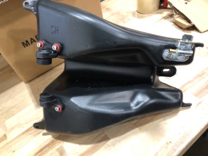 Photo 2 of HONGK- Dirt Pit Bike GAS TANK FUEL TANK Compatible with Baja Dirt Runner 125 [B0791YBV5C]