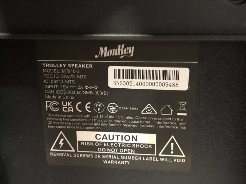 Photo 4 of ***POWERS ON - UNABLE TO TEST FURTHER***
Moukey Karaoke Machine with 2 UHF Wireless Microphones