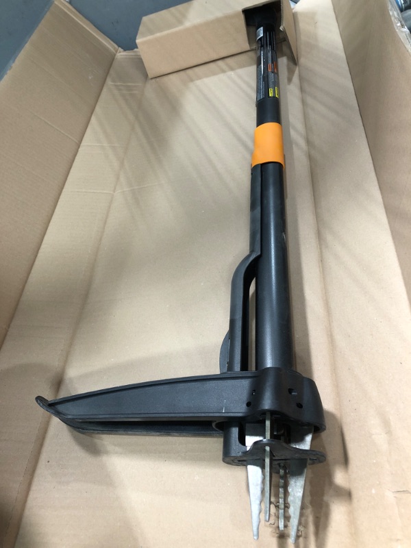 Photo 2 of Fiskars 4-Claw Weeder 39 Inch