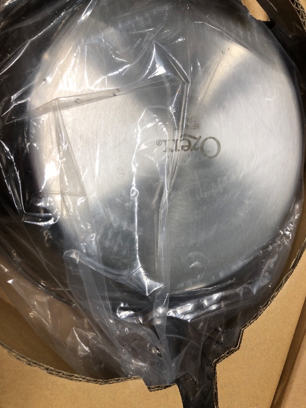 Photo 2 of 10 Stainless Steel Earth Pan by Ozeri with ETERNA, a 100 PFOA and APEO-Free Non-Stick Coating