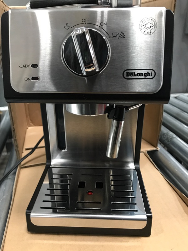 Photo 1 of 15-Bar Pump Espresso &amp; Cappuccino Machine