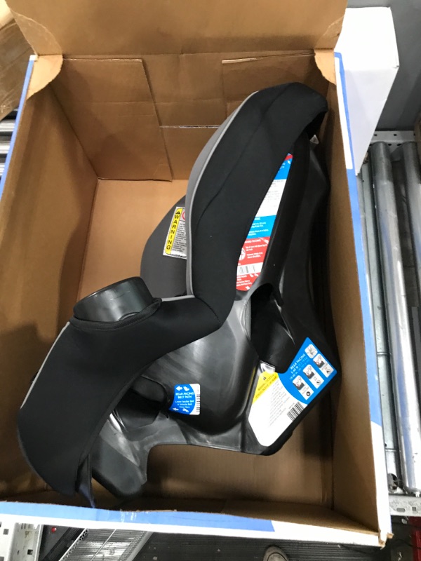 Photo 1 of Cosco Onlook 2-in-1 Convertible Car Seat, Rear-Facing 5-40 pounds and Forward-Facing 22-40 pounds and up to 43 inches, Black Arrows