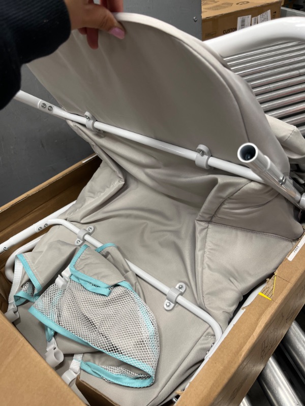 Photo 2 of Dream On Me Karley Bassinet in Blue/Grey