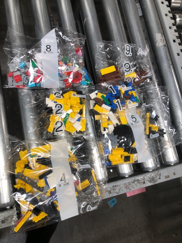 Photo 1 of LEGO Super Mario Super Mario 64 Question Mark Block 71395 Building Set for Adults (2064 Pieces) Classic