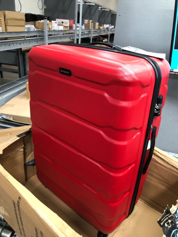 Photo 1 of Samsonite Omni PC Hardside Expandable Luggage with Spinner Wheels, Checked-Large 28-Inch, Red
