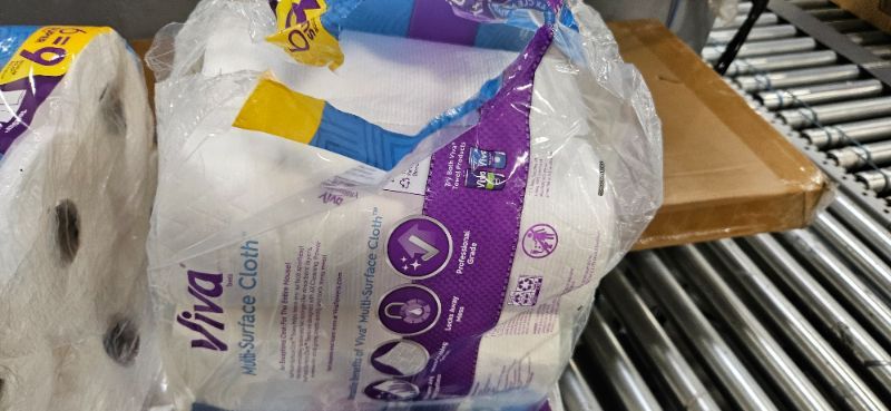 Photo 2 of (ONLY FOUR) Viva Multi-Surface Cloth Paper Towels, Choose-A-Sheet 6 Super Rolls = 9 Regular Rolls TaskSize Cloths 