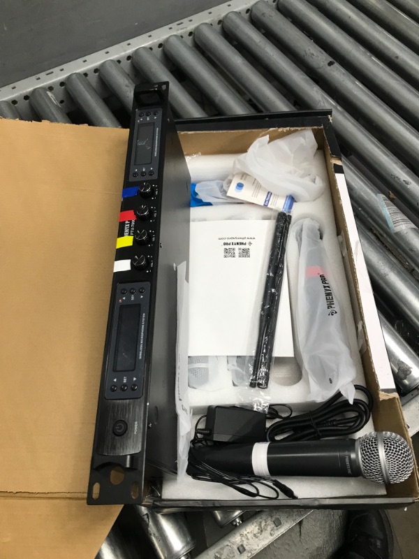 Photo 2 of Phenyx Pro Wireless Microphone System, Quad Channel Wireless Mic, w/ 4 Handheld Dynamic Microphones (PTU-7000A) Bundle with The Extra Large Size Carrying Case