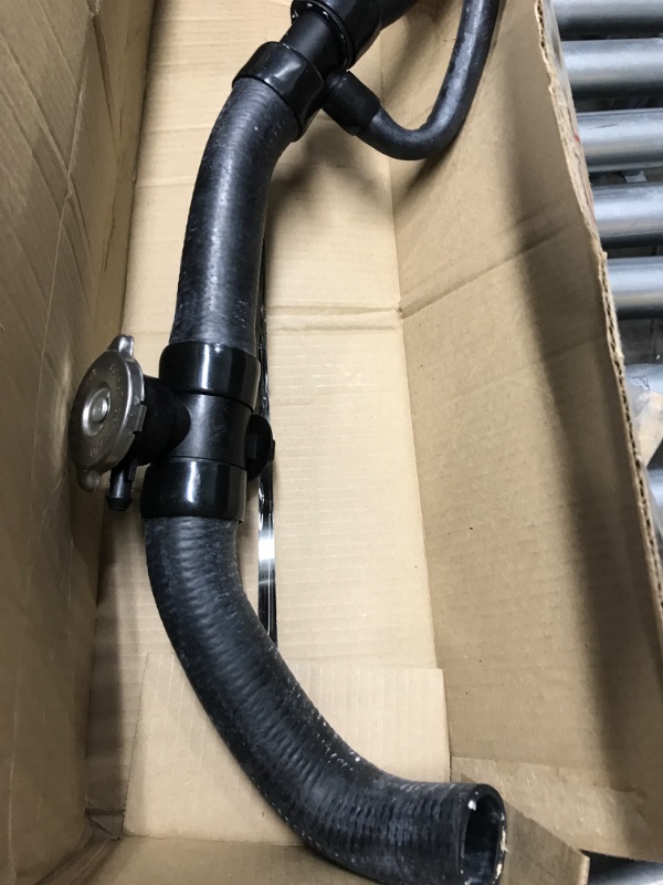 Photo 3 of Gates 23193 Molded Coolant Hose