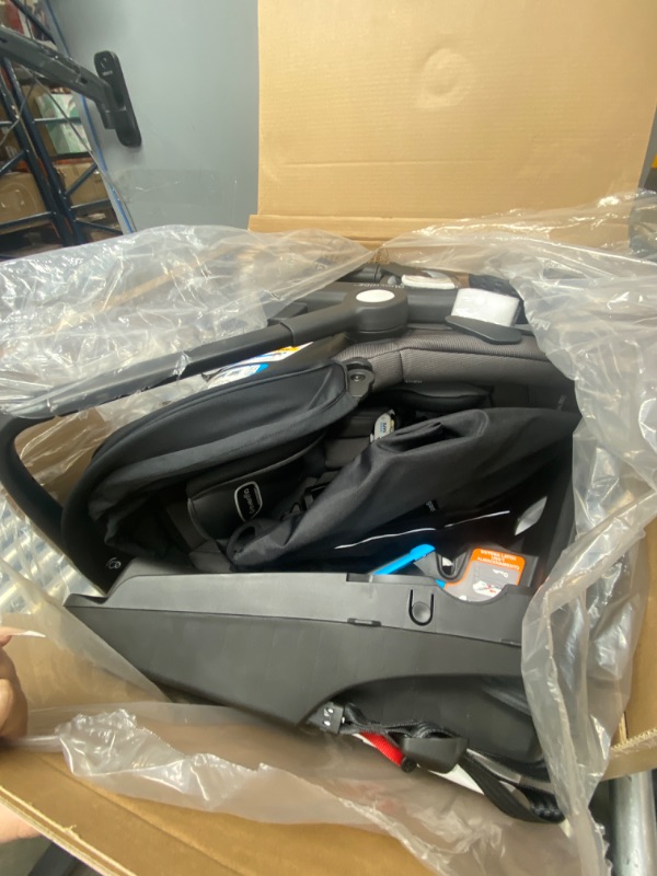 Photo 1 of [used]
Shyft DualRide with Carryall Storage Infant Car Seat and Stroller Combo (Boone Gray)