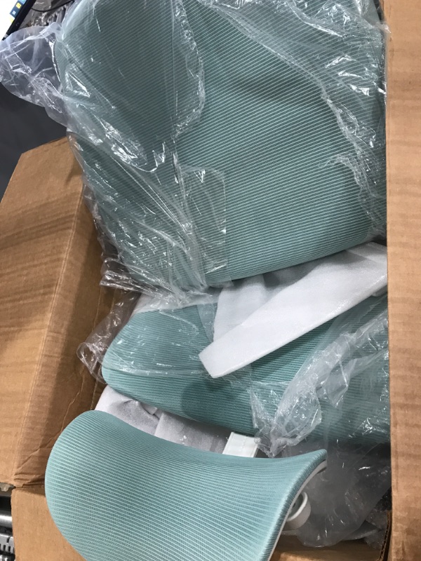Photo 1 of Office chair 