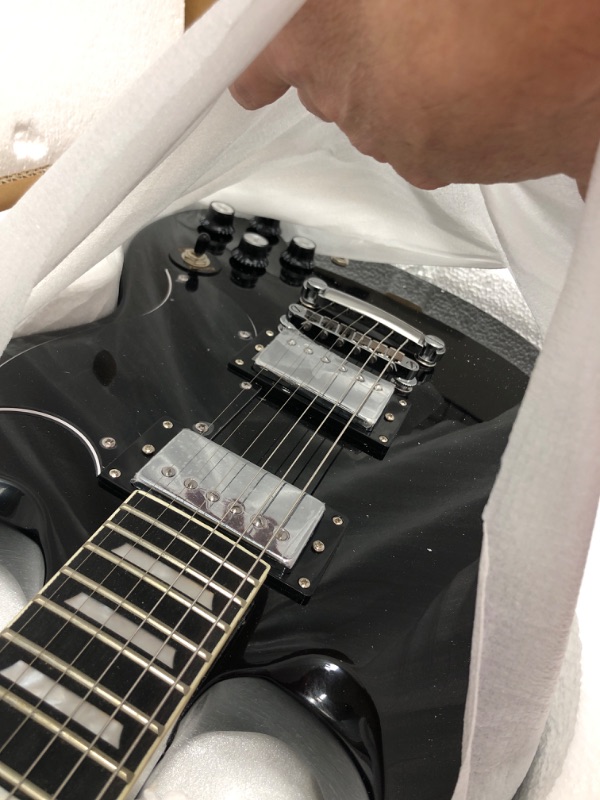 Photo 3 of Leo Jaymz 39 Inch Double Cut Solid Body Electric Guitar - Poplar Wood Body?Maple Neck and Composite Ebony Fretboard (DC Black)
